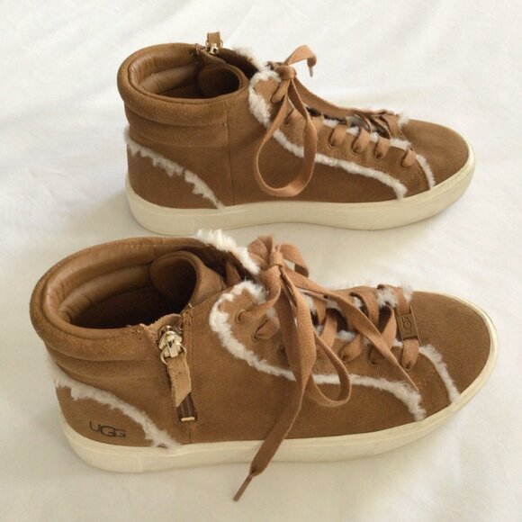 UGG Fleece-lined Waterproof High Tops Tan Sz. 8.5 - Picture 8 of 10